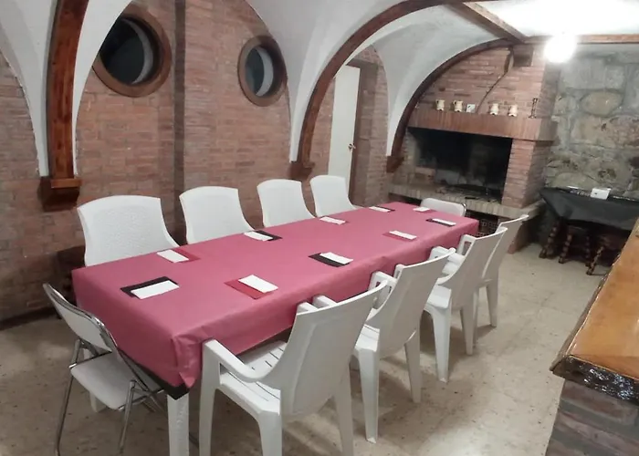 Casa Independiente Grandes Grupos Y Familias * Valeixe