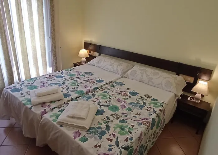 Casa Independiente Grandes Grupos Y Familias